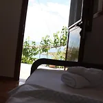 Benardo Σαράντα