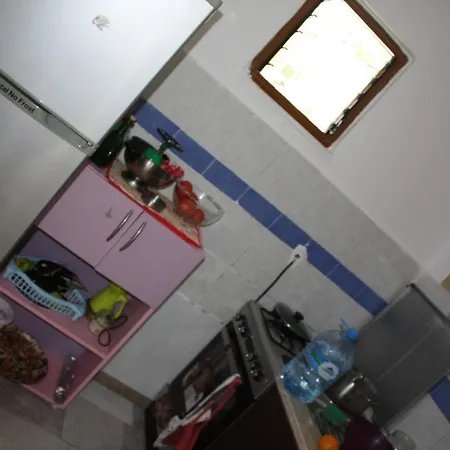 Benardo 3* Саранда